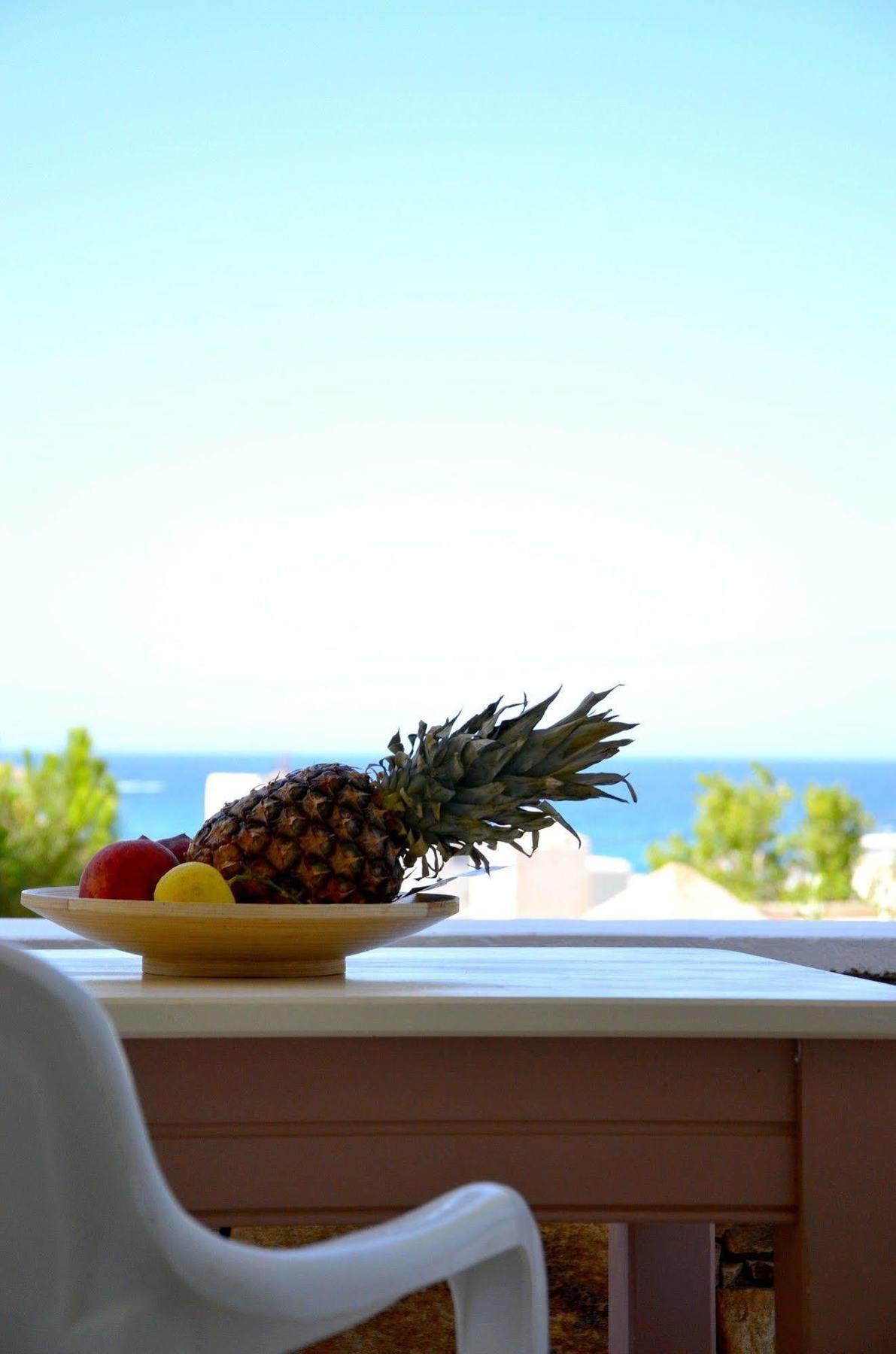 Galaxy Hotel Mylopotas Eksteriør billede