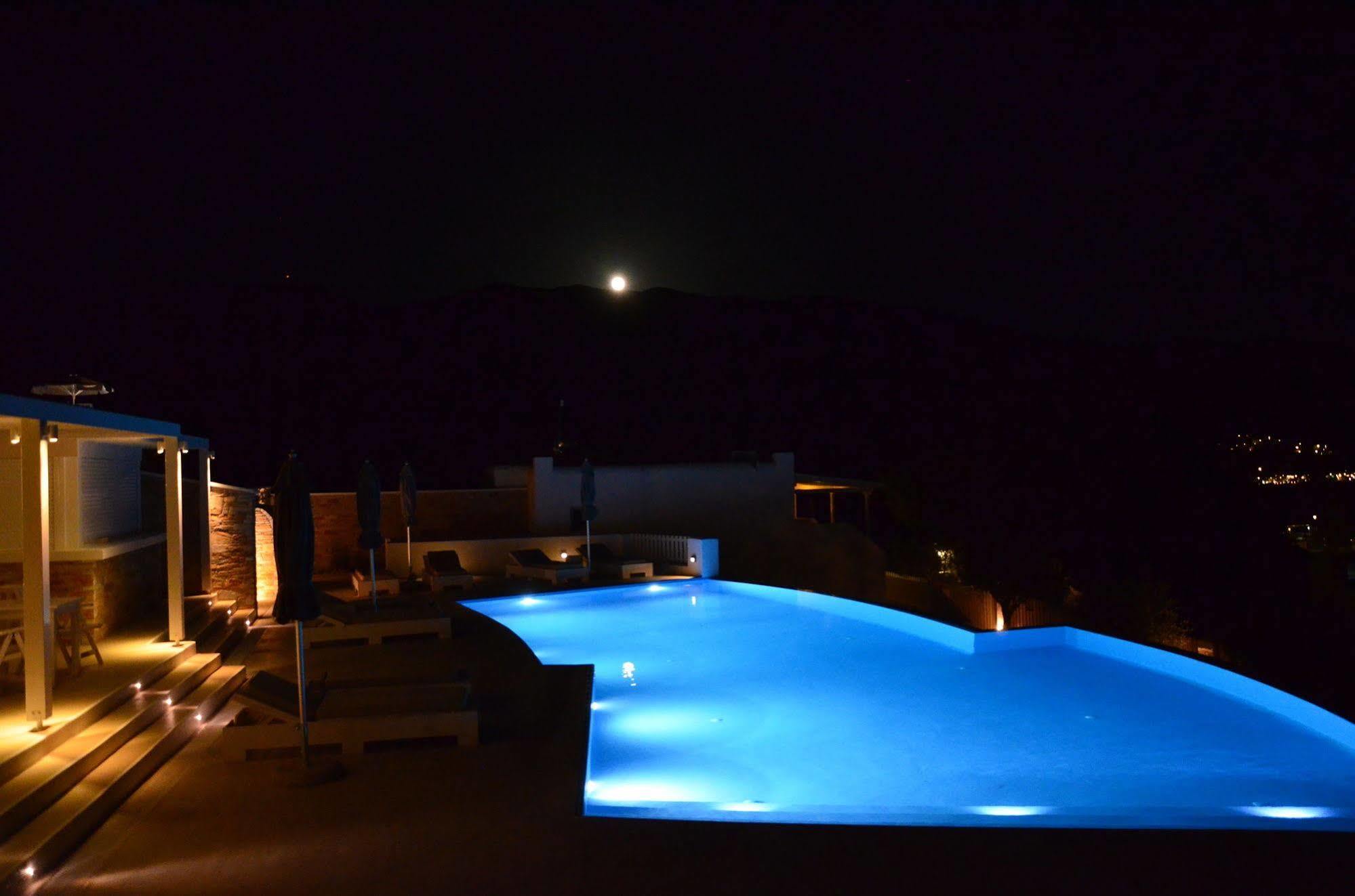 Galaxy Hotel Mylopotas Eksteriør billede
